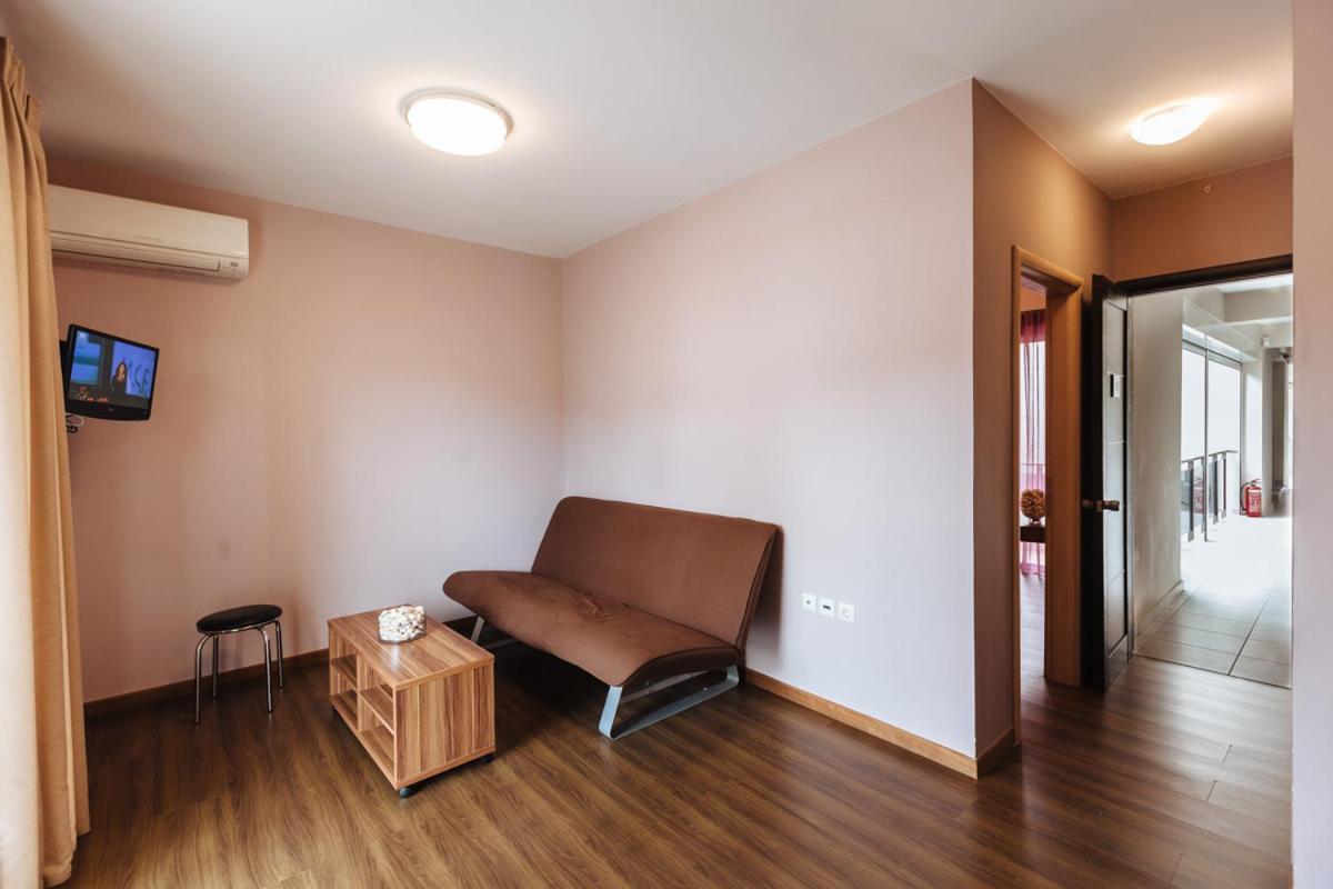 Apanema Apartments Vivári エクステリア 写真