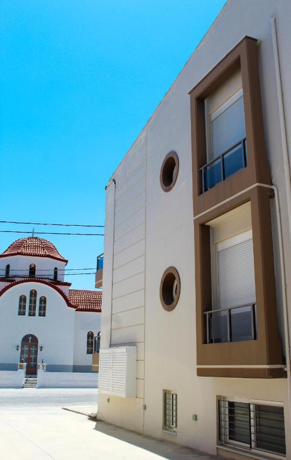 Apanema Apartments Vivári エクステリア 写真